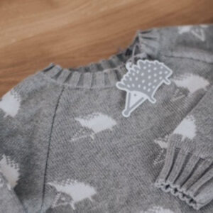 Jersey gris erizos en beige